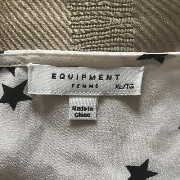 Equipment Layla Star Print Silk Camisole (NWT) - Picture 11 of 13